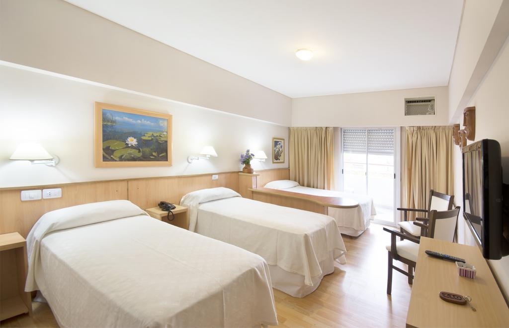 Los Tilos Hotel Y Spa By Cph Villa Carlos Paz Eksteriør billede
