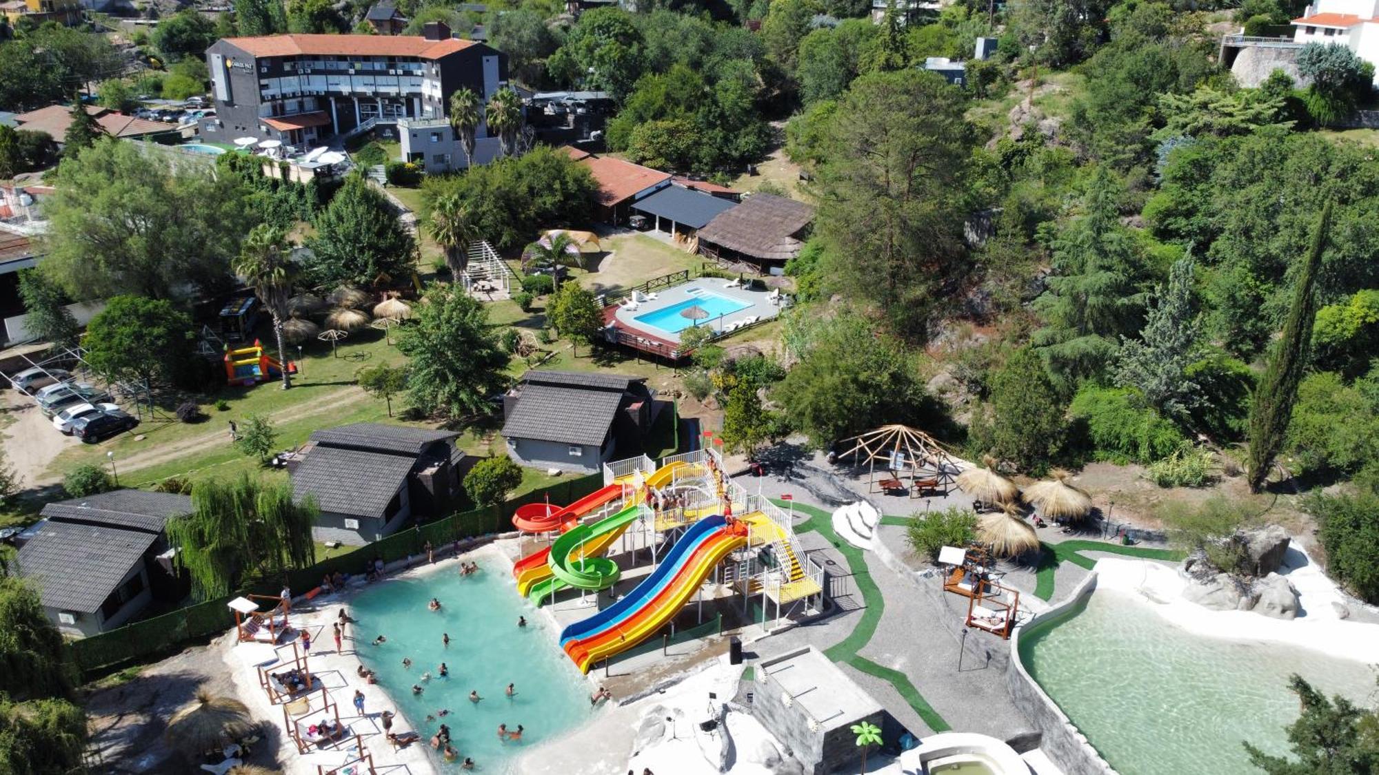 Los Tilos Hotel Y Spa By Cph Villa Carlos Paz Eksteriør billede